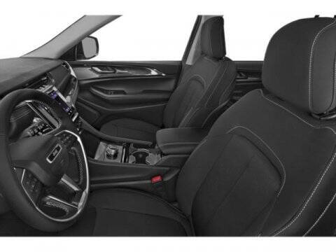 2025 Jeep Grand Cherokee L Laredo X