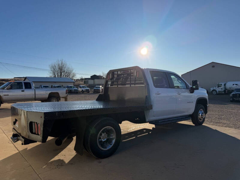 2024 Chevrolet Silverado 3500HD CC LT