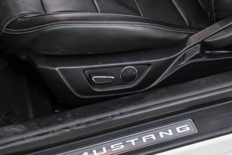 2017 Ford Mustang EcoBoost Premium