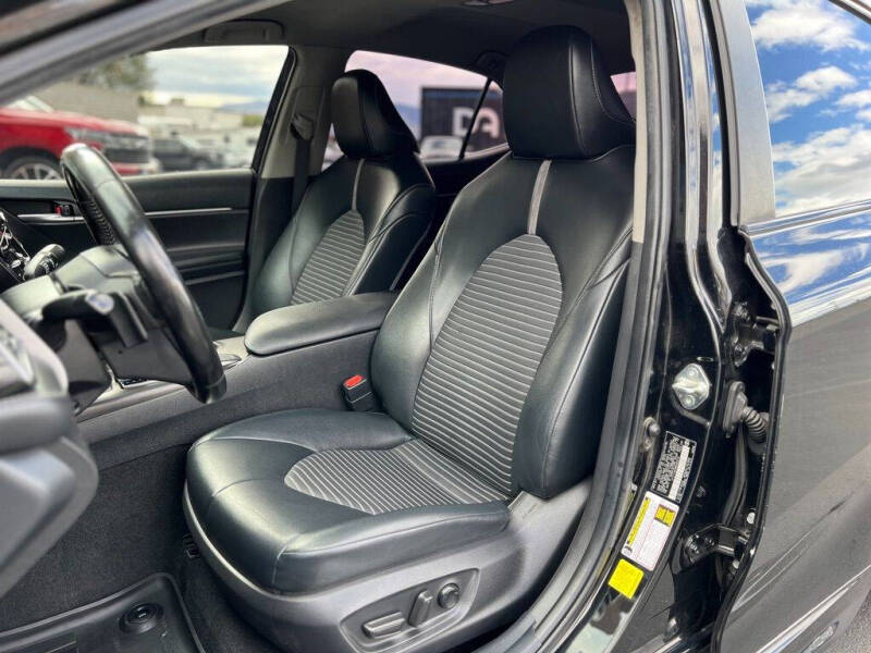 2021 Toyota Camry SE Nightshade