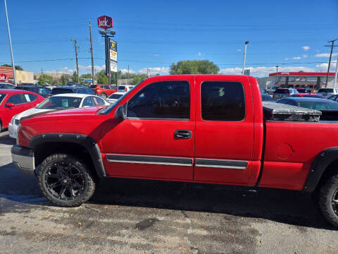 2005 Chevrolet Silverado 1500 LS