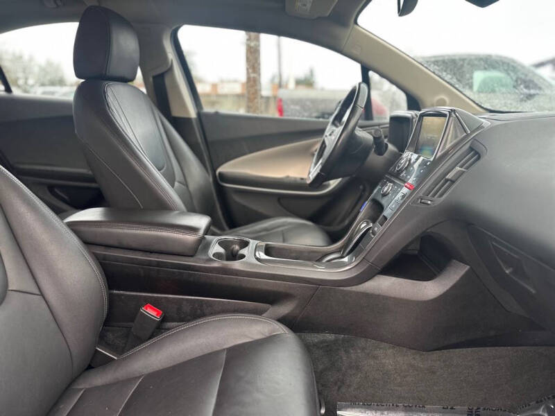 2013 Chevrolet Volt Premium