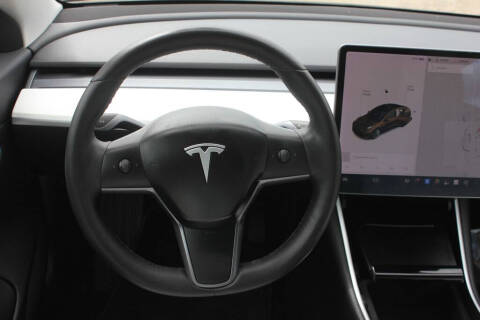 2019 Tesla Model 3 Standard Range Plus