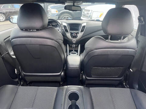 2016 Hyundai Veloster