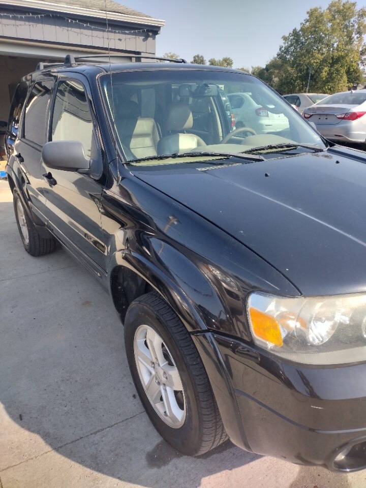 2006 Ford Escape for sale at AK Used Auto Sales LLC in Omaha, NE