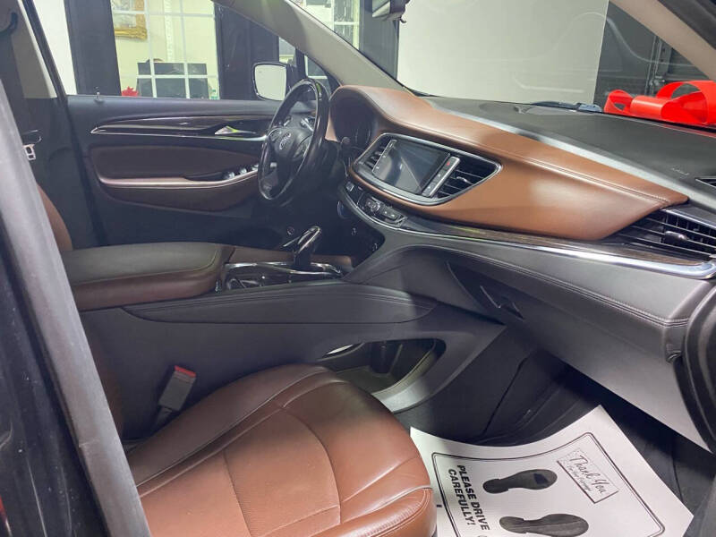 2018 Buick Enclave Avenir