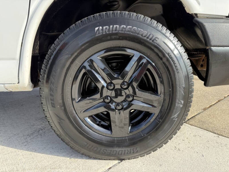 2016 GMC Savana 2500