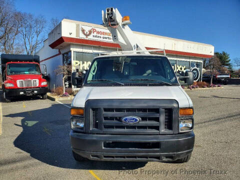 2014 Ford E-Series E-350 SD