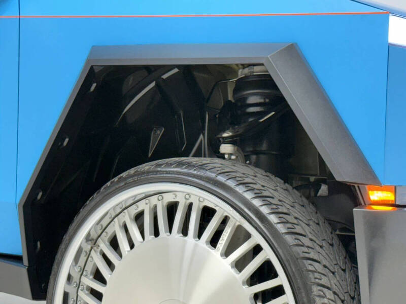 2024 Tesla Cybertruck