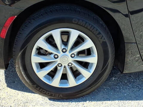 2019 Chrysler Pacifica Touring L