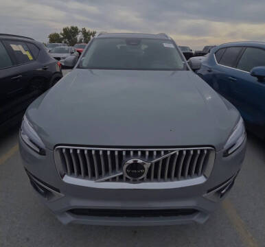 2025 Volvo XC90 B5 Core Bright Theme