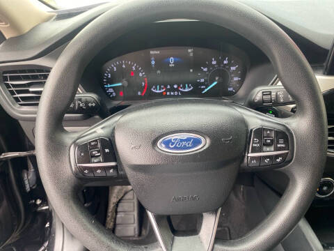 2020 Ford Escape SE