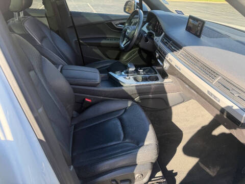 2017 Audi Q7 2.0T quattro Premium Plus