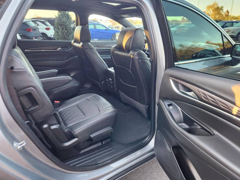 2024 Buick Enclave Avenir