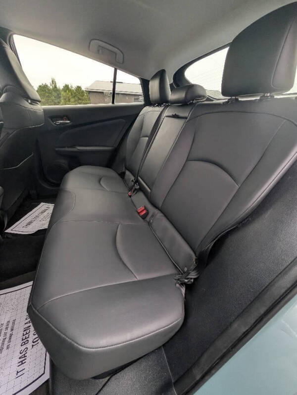 2016 Toyota Prius Three