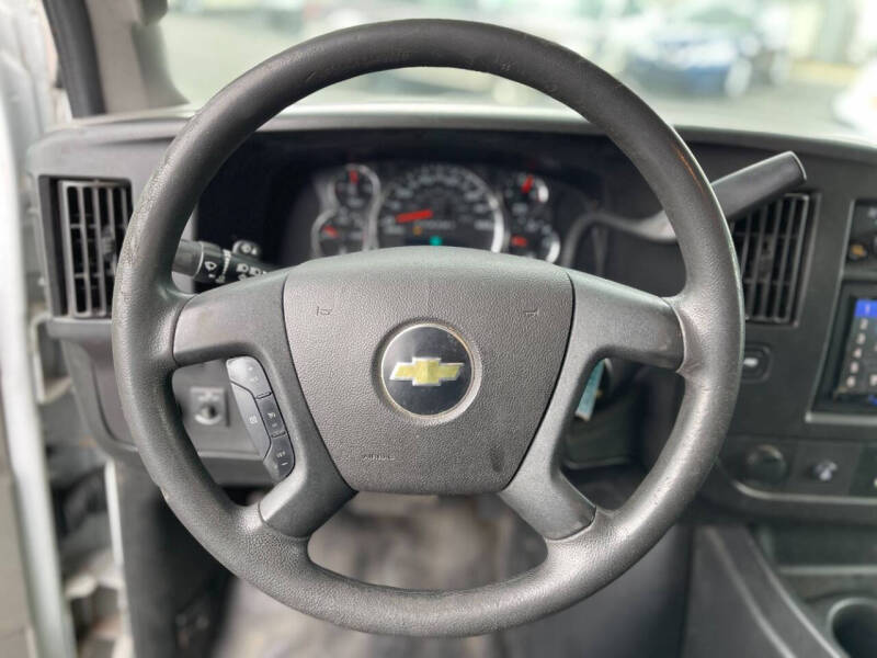 2019 Chevrolet Express 2500