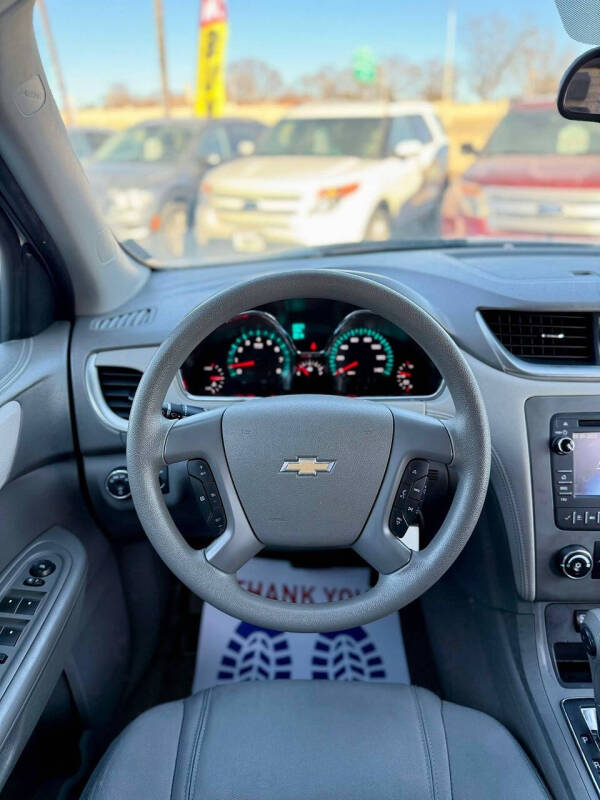 2014 Chevrolet Traverse LS