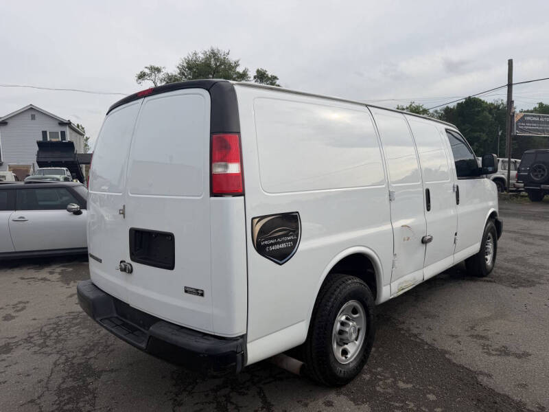 2017 Chevrolet Express 2500