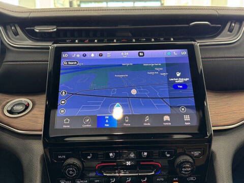 2023 Jeep Grand Cherokee Summit