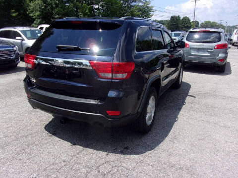 2011 Jeep Grand Cherokee Laredo