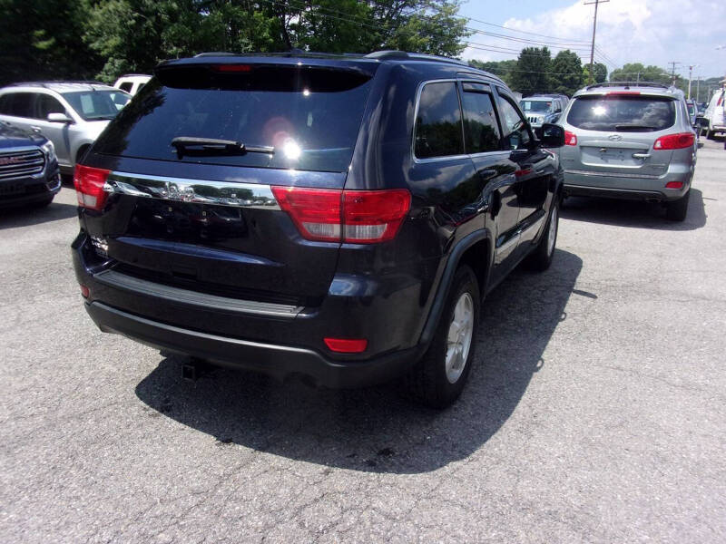 2011 Jeep Grand Cherokee Laredo