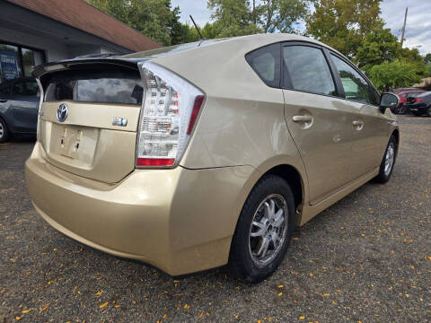 2010 Toyota Prius III