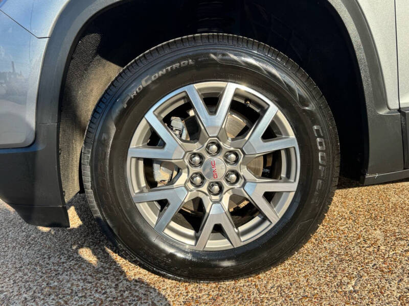 2020 GMC Acadia SLE