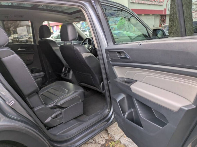 2022 Volkswagen Atlas V6 SEL Premium R-Line 4Motion