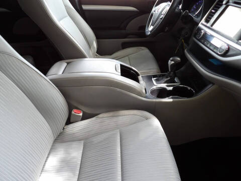 2018 Toyota Highlander LE Plus