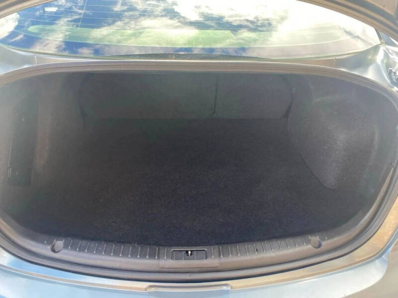 2013 Mazda MAZDA3 i SV