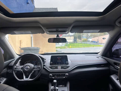 2019 Nissan Altima 2.5 SR