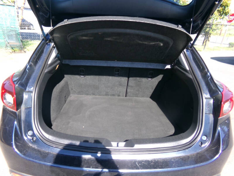2016 Mazda MAZDA3 i Sport