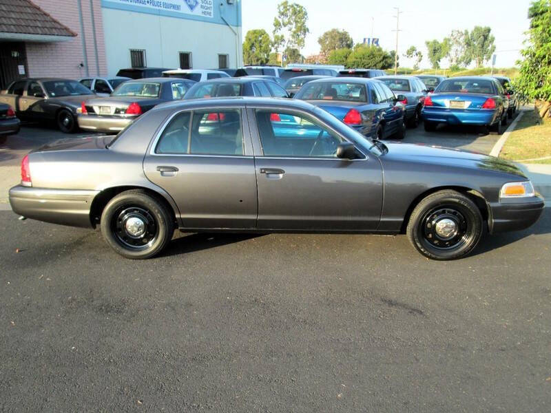 2011 Ford Crown Victoria