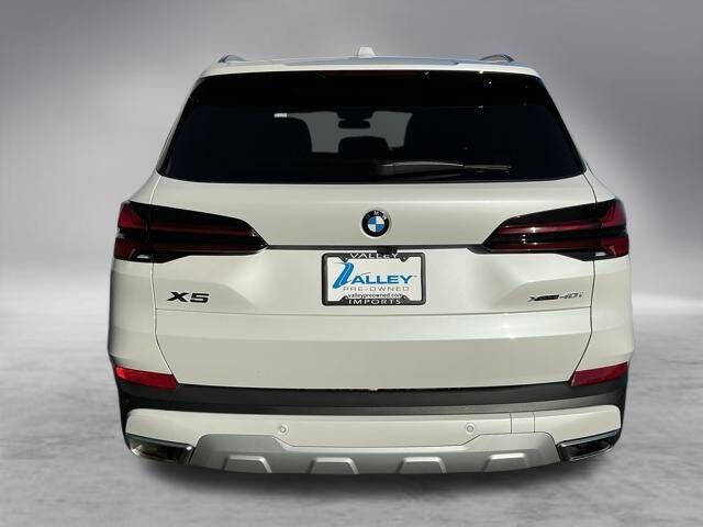 2025 BMW X5 xDrive40i