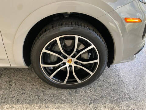 2020 Porsche Cayenne S
