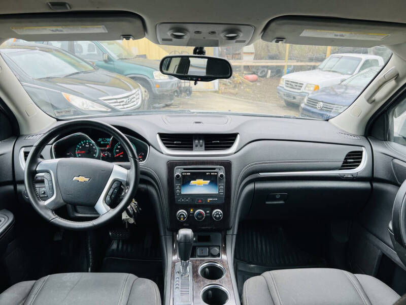 2016 Chevrolet Traverse LT