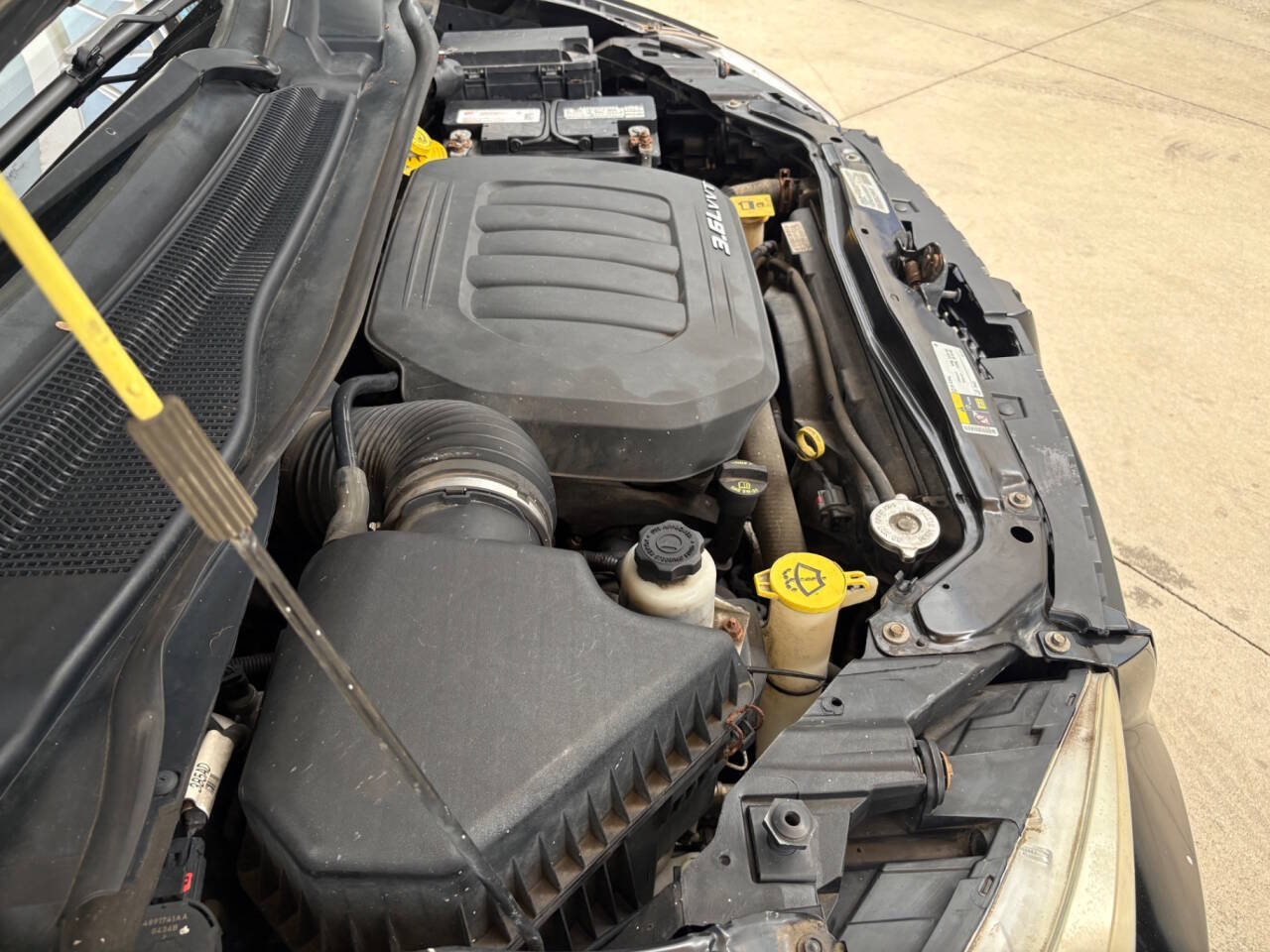 2014 RAM C/V 33