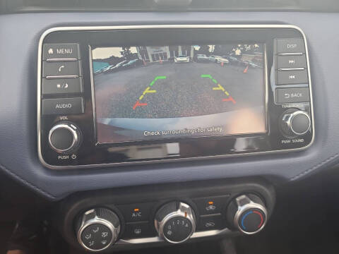 2024 Nissan Versa SV