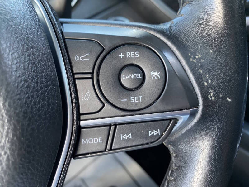 2019 Toyota Camry XSE