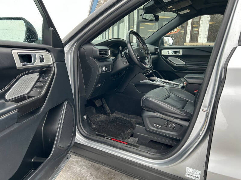 2020 Ford Explorer ST