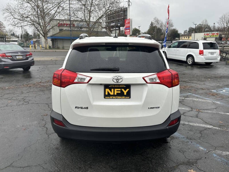2015 Toyota RAV4 Limited