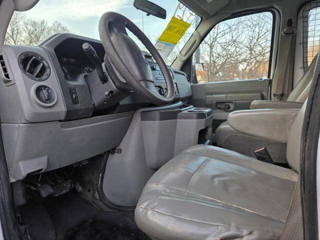 2012 Ford E-Series E-250