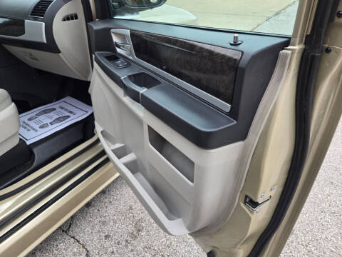 2010 Dodge Grand Caravan SXT