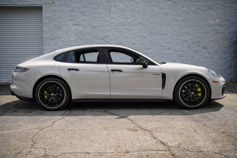 2023 Porsche Panamera