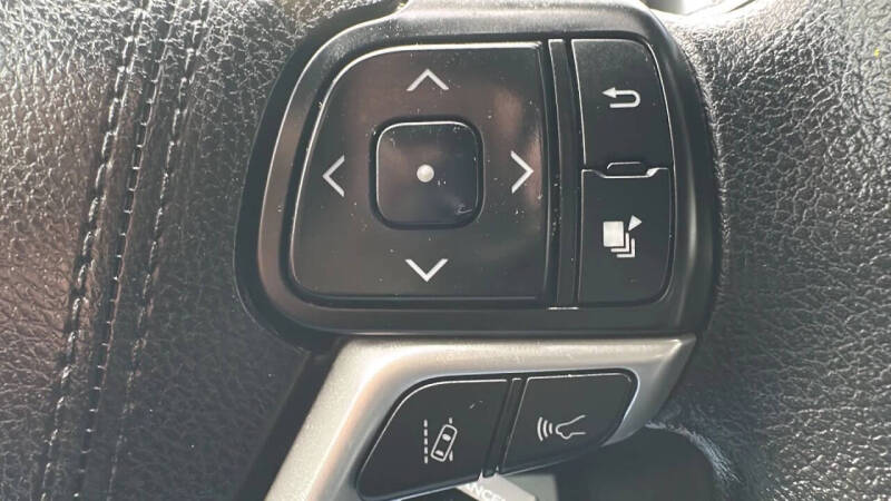 2017 Toyota Highlander Hybrid LE