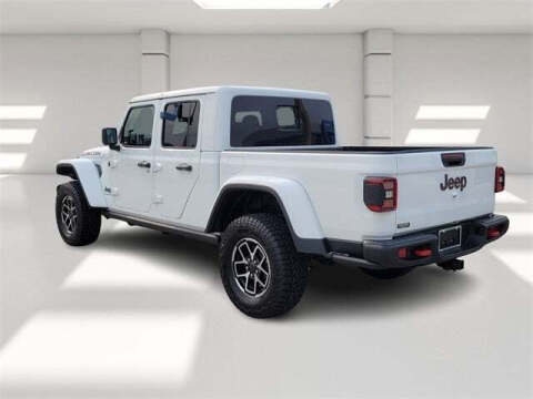 2024 Jeep Gladiator