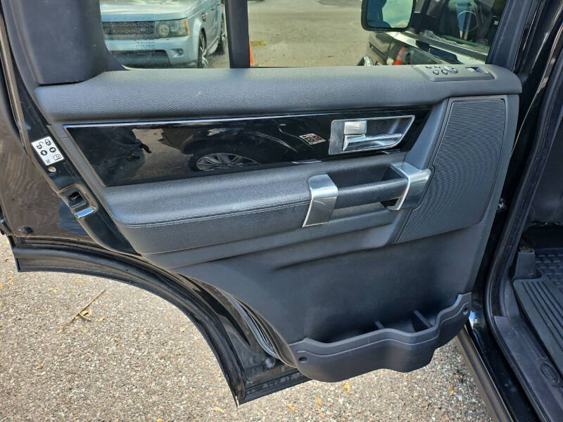 2011 Land Rover LR4
