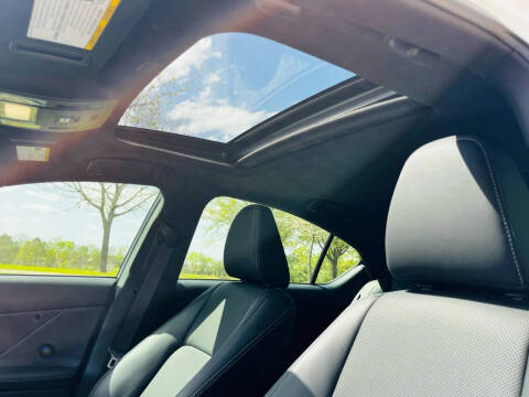 2024 Lexus IS 350 F SPORT Design