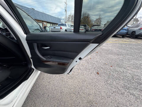 2011 BMW 3 Series 335i