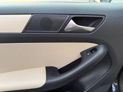 2012 Volkswagen Jetta